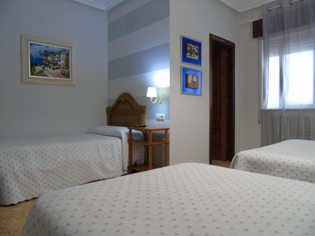 Hotel Bruselas A Guarda Phòng bức ảnh
